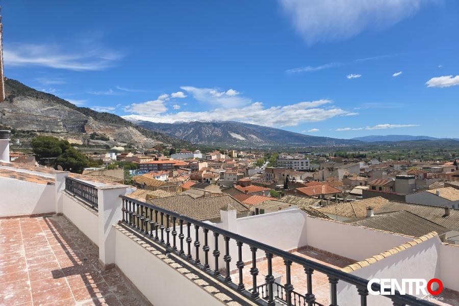 Piso en Padul con vistas y cochera