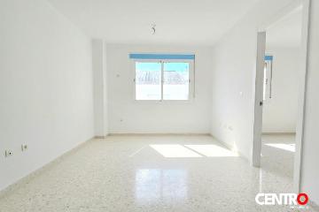 Piso en Ogíjares  en venta con garaje