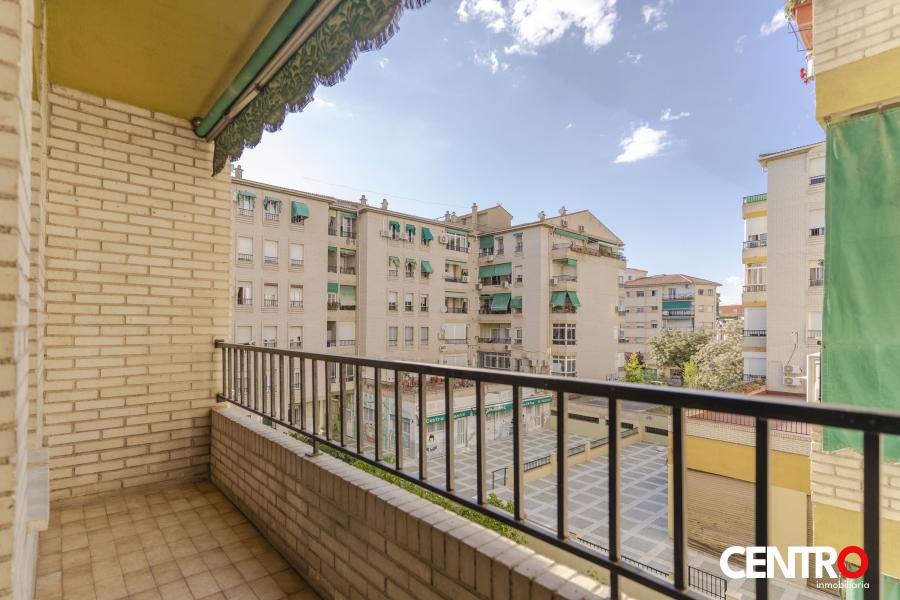 Piso en venta en las Perlas de  Granada